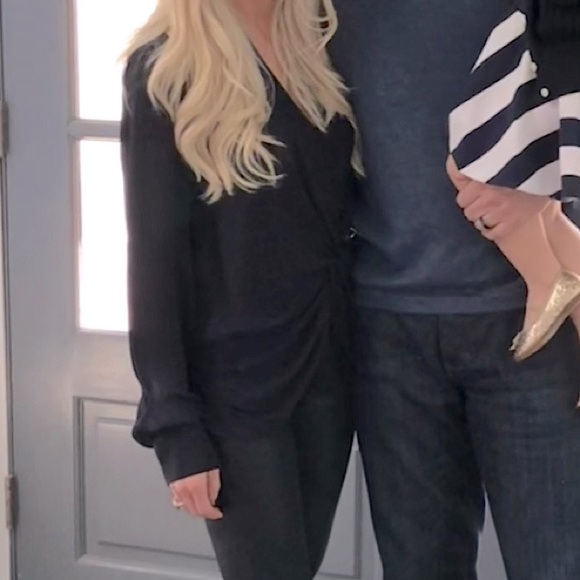 L'AGENCE Mariposa Blouse Midnight Navy XS - Picture 6 of 13